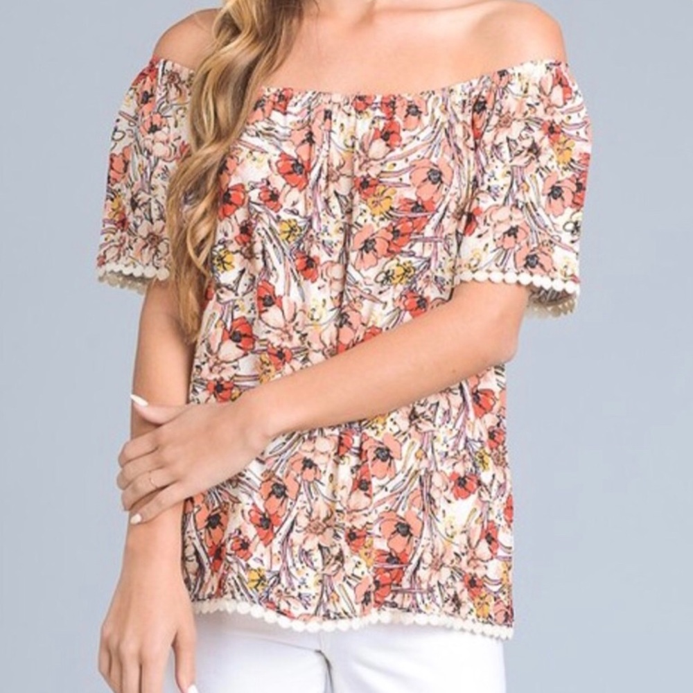 Le Lis Floral Off the Shoulder Top - Size S